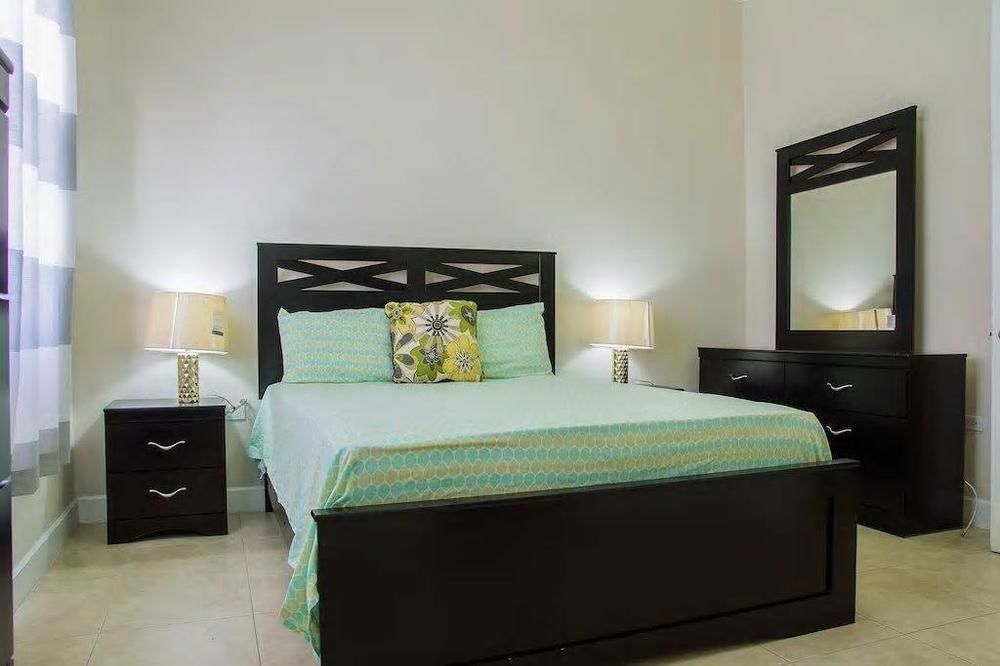 New Kingston Guest Apt At Sonoma Estate Extérieur photo
